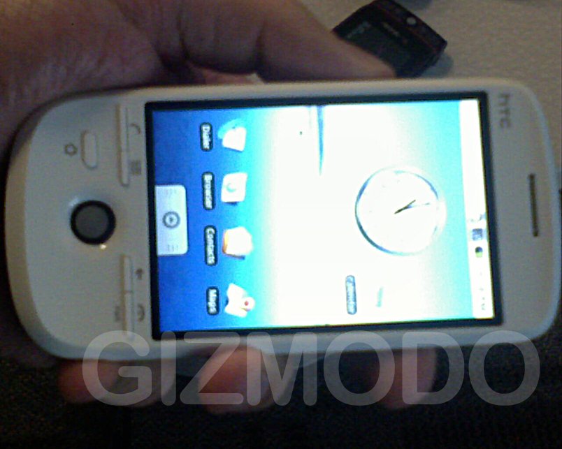 HTC Google Android G2 Leaked Photos